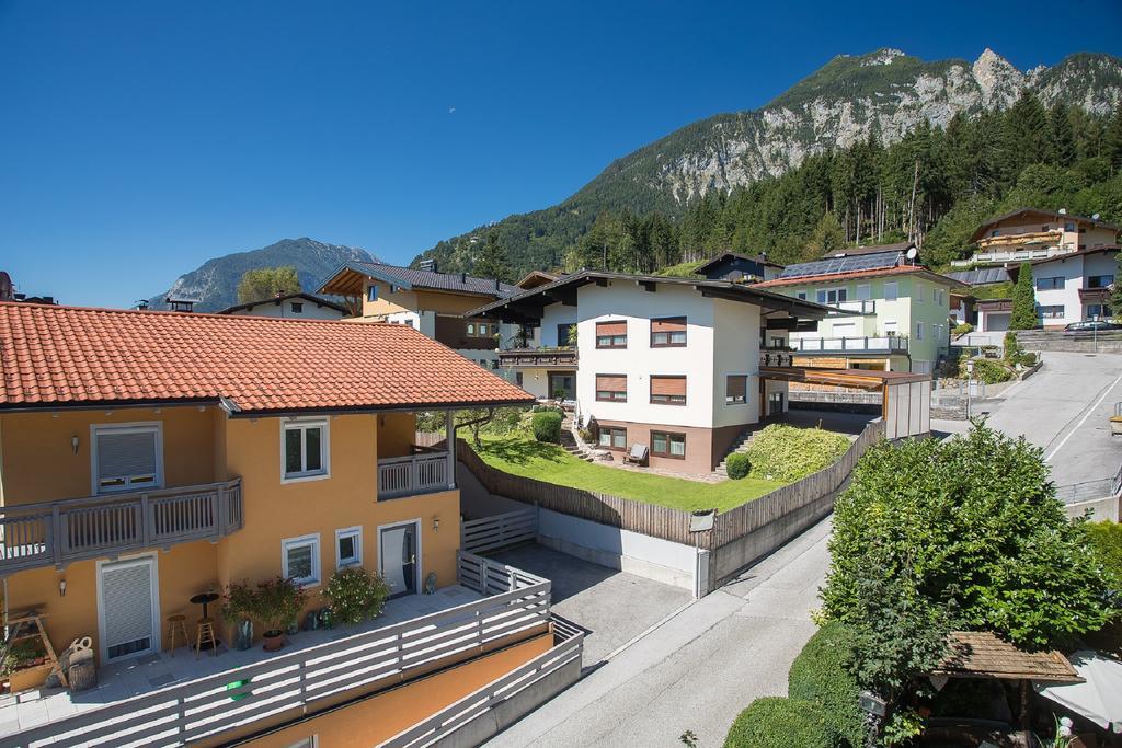 Gaestehaus Waldrand Garni Wiesing Bagian luar foto