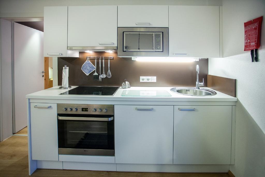 Gaestehaus Waldrand Garni Wiesing Bagian luar foto