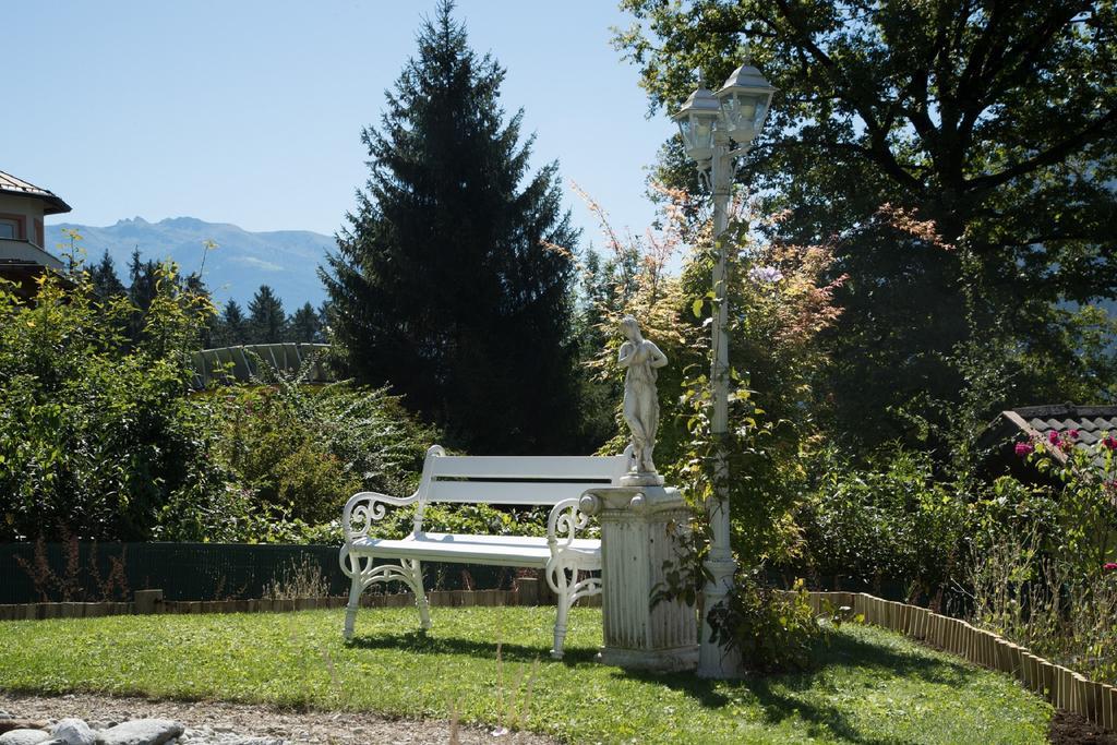 Gaestehaus Waldrand Garni Wiesing Bagian luar foto