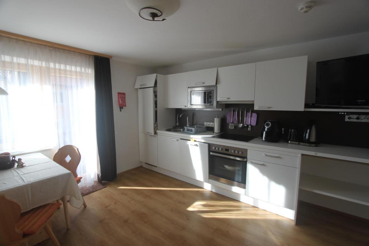 Gaestehaus Waldrand Garni Wiesing Bagian luar foto